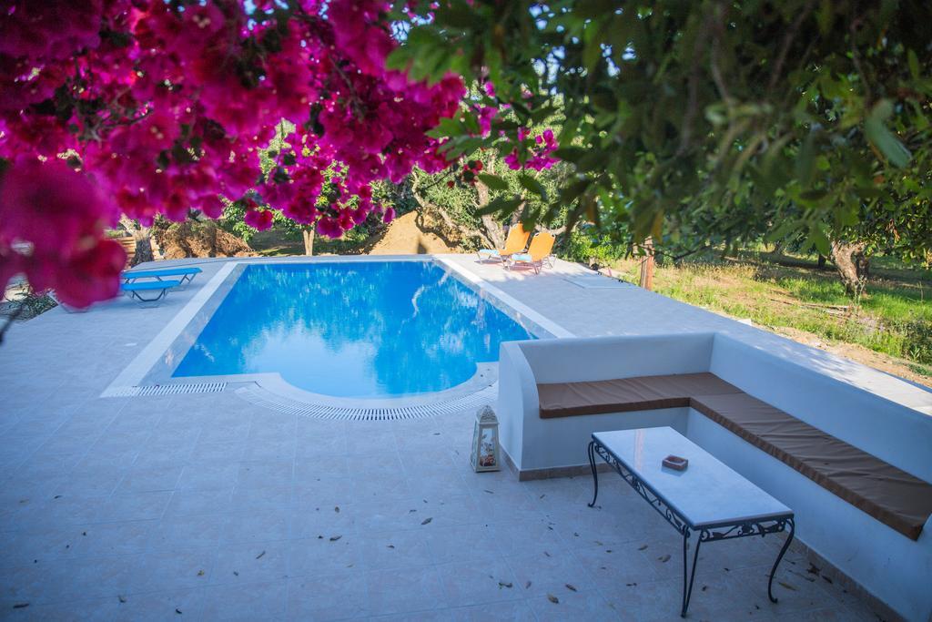 Villa Lola - 3 Bedrooms & Private Pool Lithakia (Zakynthos) Exterior foto